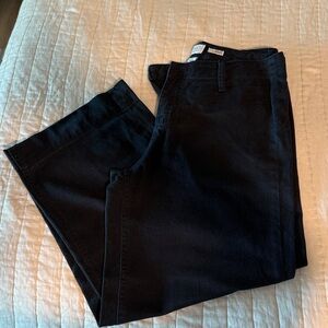 A New Day Stretch Black cropped wide leg pants. Size 8
